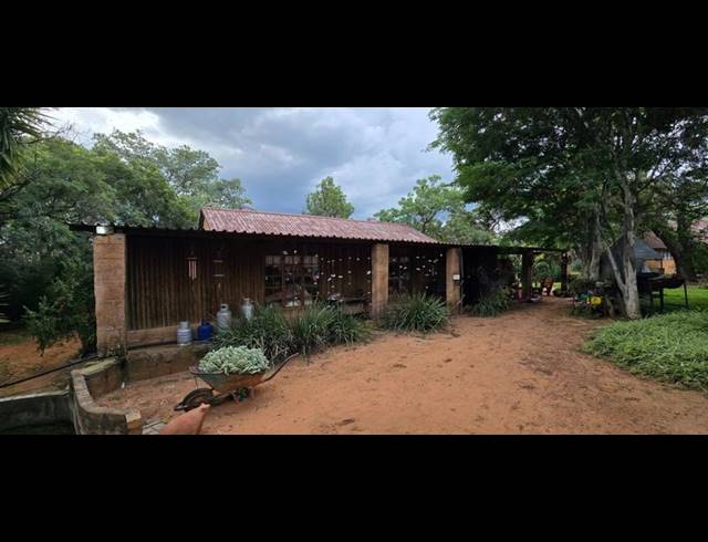 FARM FOR SALE IN DE WAGENSDRIFT AH